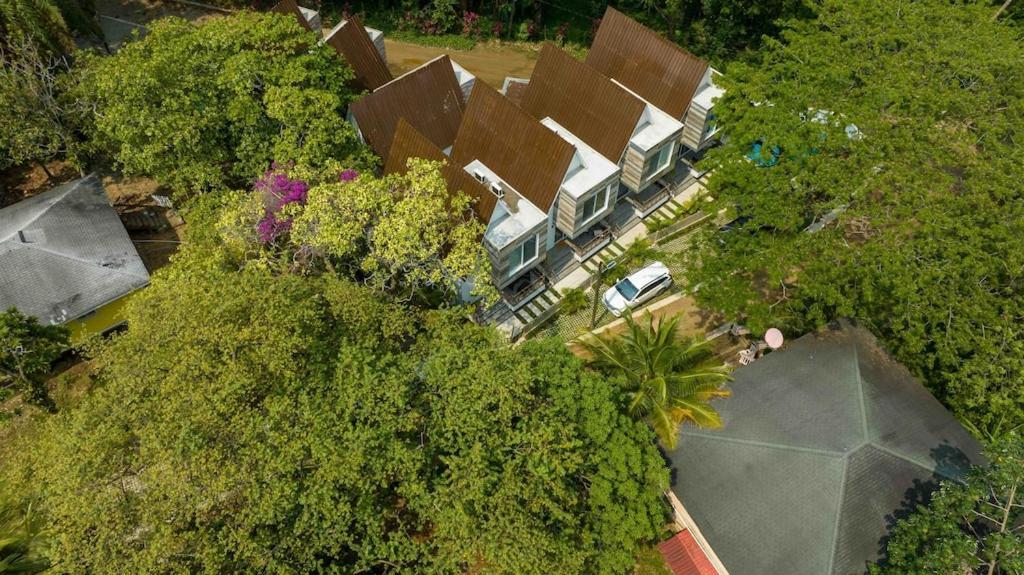 Cozy Beach Villa At The Shores 5 Minutes From The Beach West End Bagian luar foto