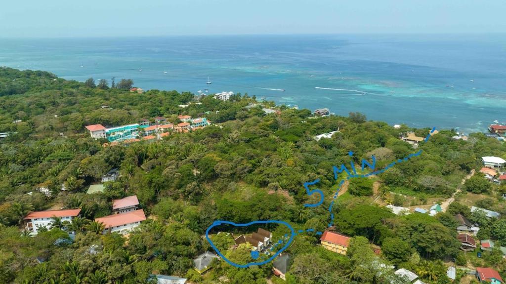 Cozy Beach Villa At The Shores 5 Minutes From The Beach West End Bagian luar foto